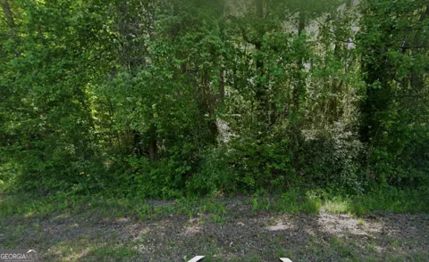 1374 Zebulon RD
