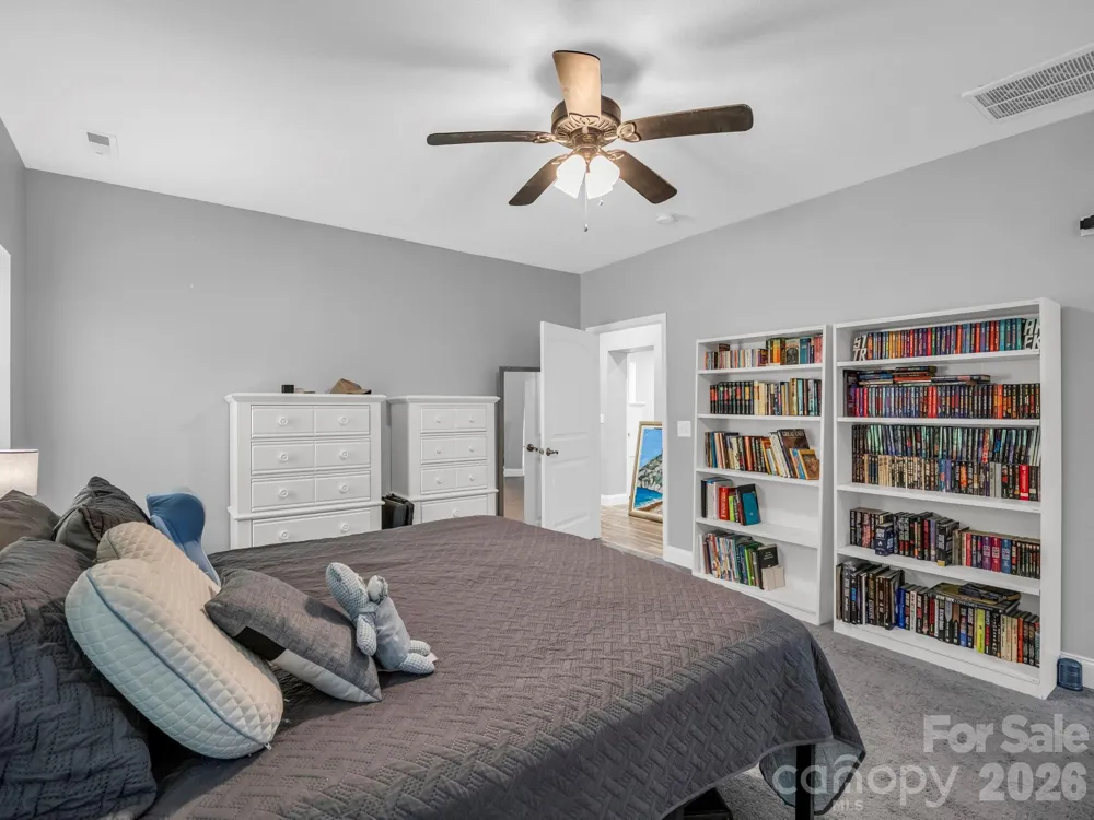16 Starlight Drive Black Mountain, NC 28711