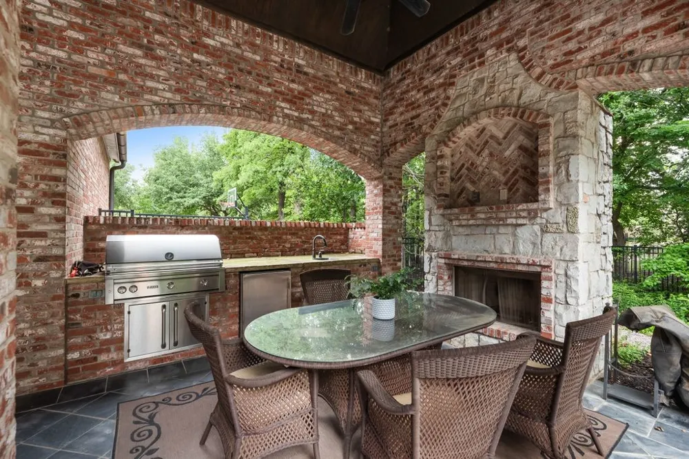 1851 Beam Drive Southlake, TX 76092