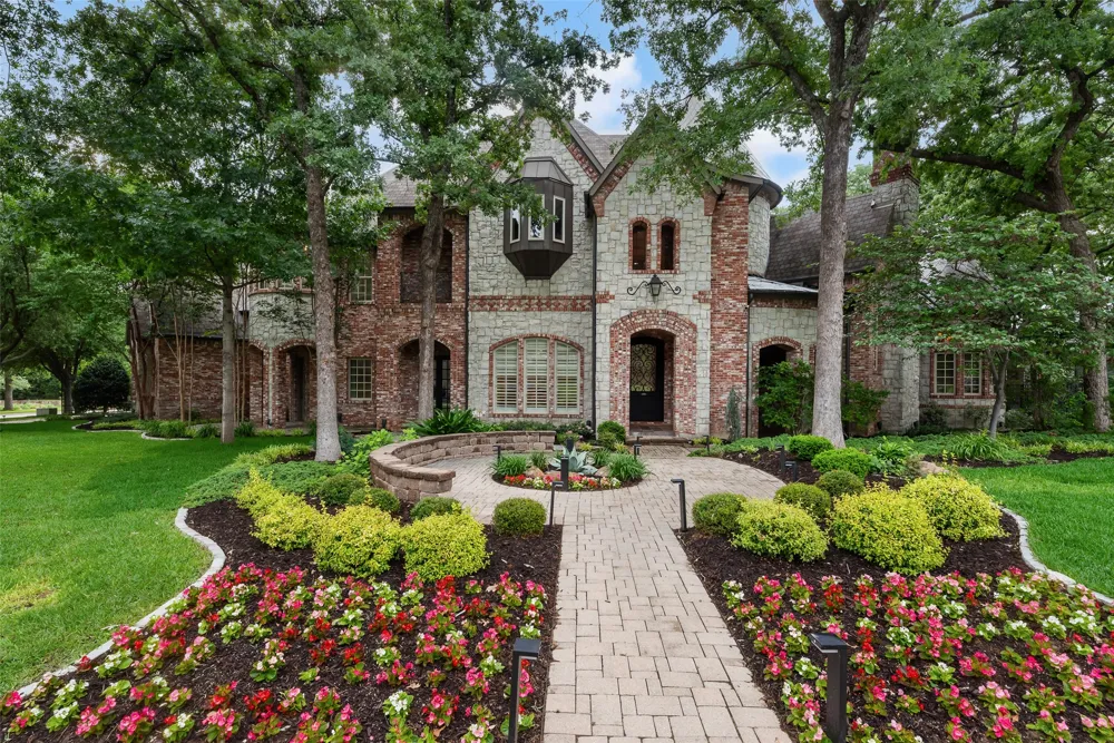1851 Beam Drive Southlake, TX 76092