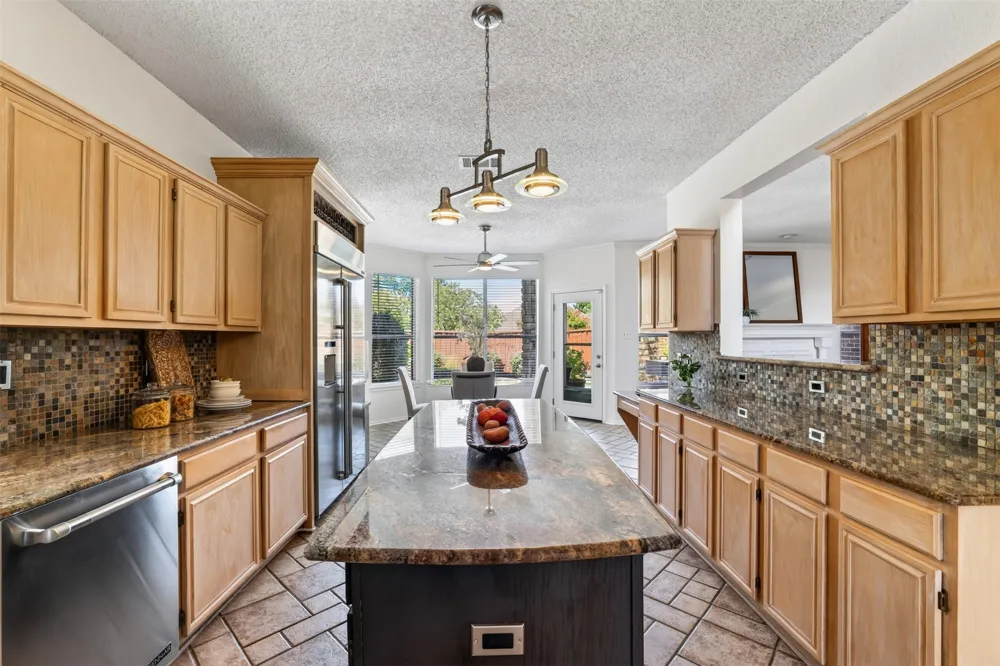 1413 Springaire Lane Lewisville, TX 75077