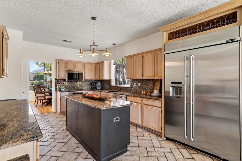1413 Springaire Lane Lewisville, TX 75077