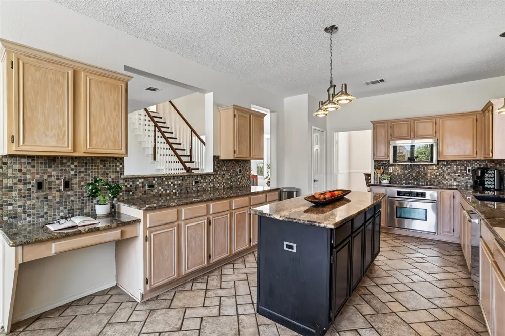1413 Springaire Lane Lewisville, TX 75077