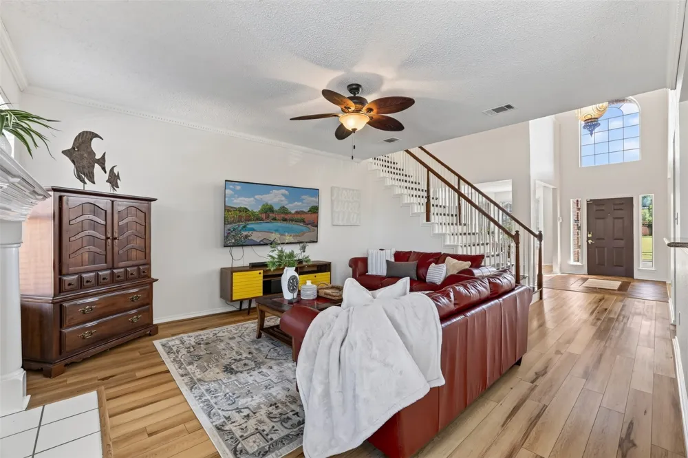 1413 Springaire Lane Lewisville, TX 75077