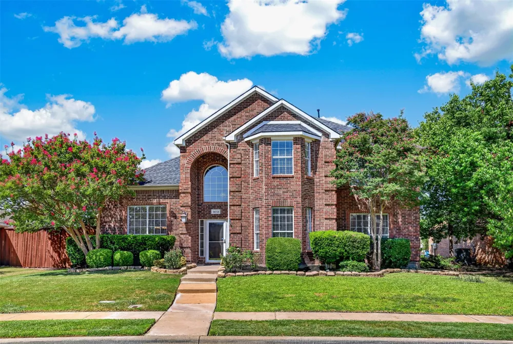 1413 Springaire Lane Lewisville, TX 75077
