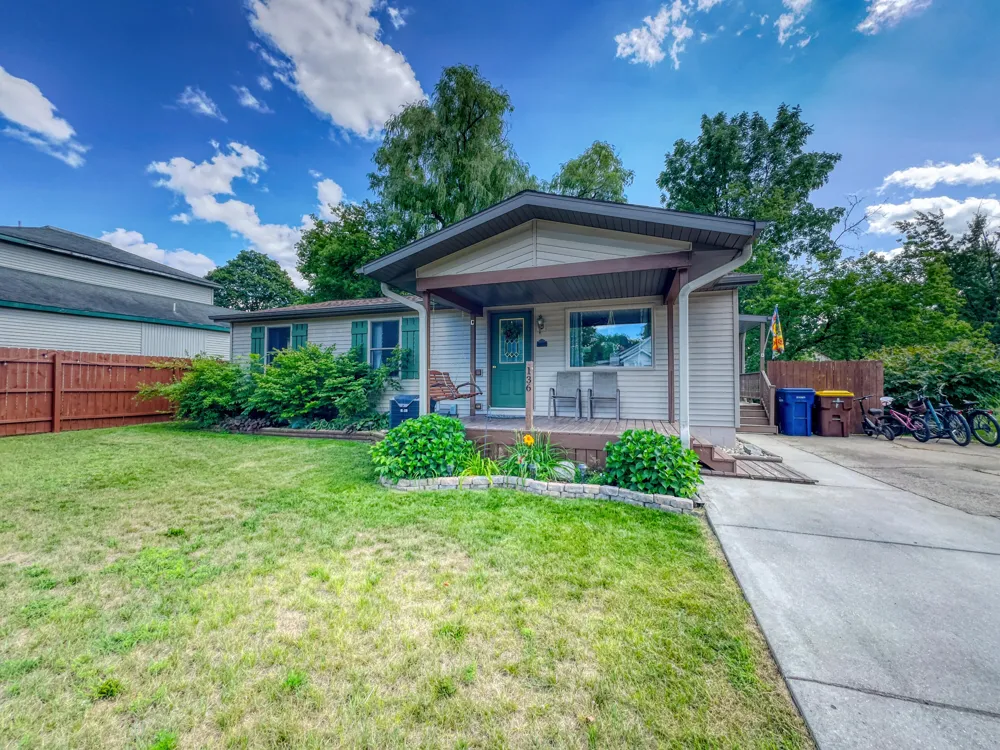 136 4th Marion, MI 49665