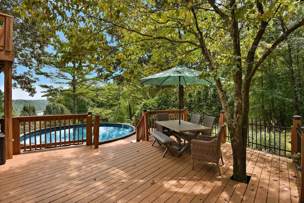 4250 Four Seasons Rd Smithville, TN 37166