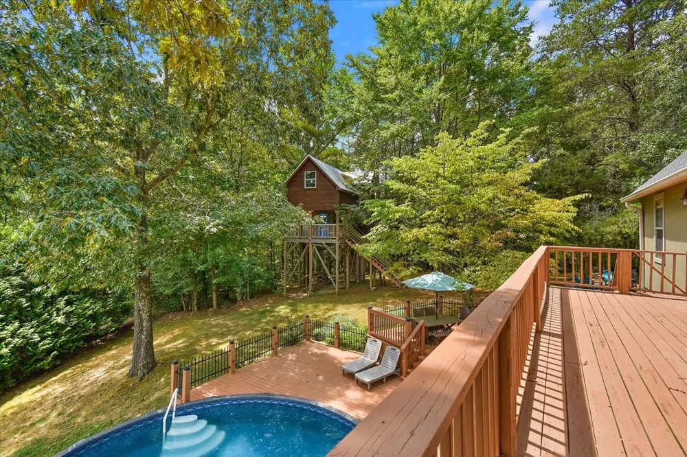 4250 Four Seasons Rd Smithville, TN 37166