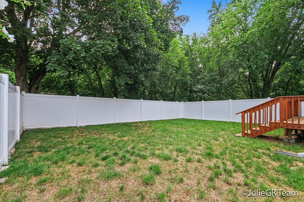 1534 Katrina Drive SE Kentwood City, MI 49508