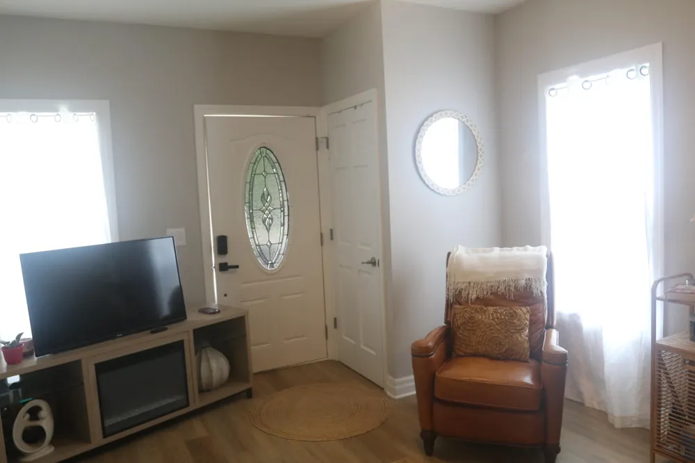 637 Leonard Street NE Grand Rapids City, MI 49503