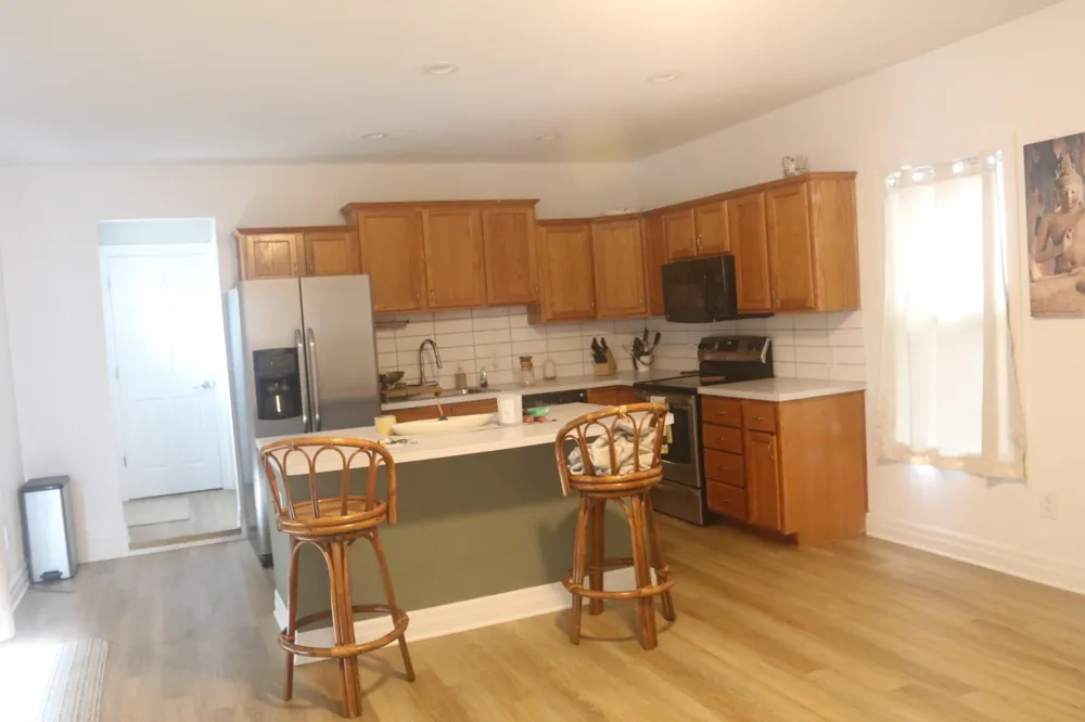 637 Leonard Street NE Grand Rapids City, MI 49503