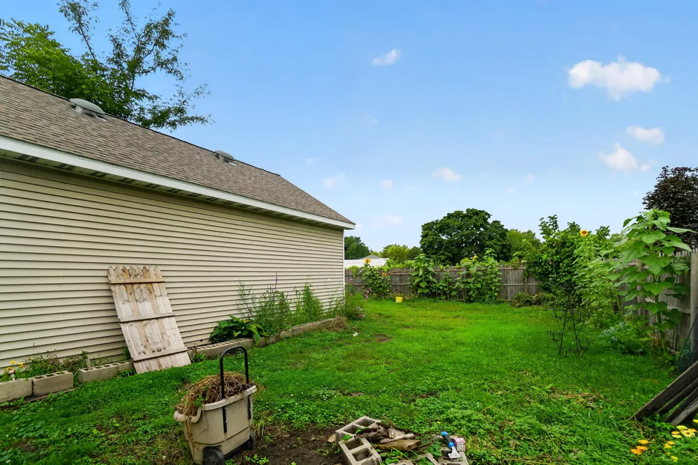 637 Leonard Street NE Grand Rapids City, MI 49503