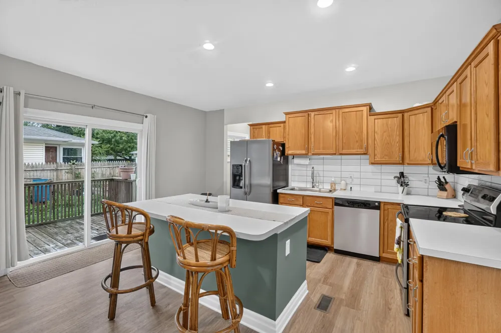 637 Leonard Street NE Grand Rapids City, MI 49503