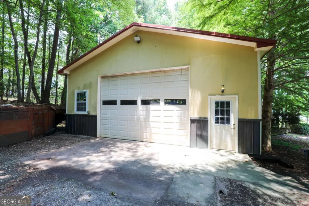 206 Enclave LN Newnan, GA 30263