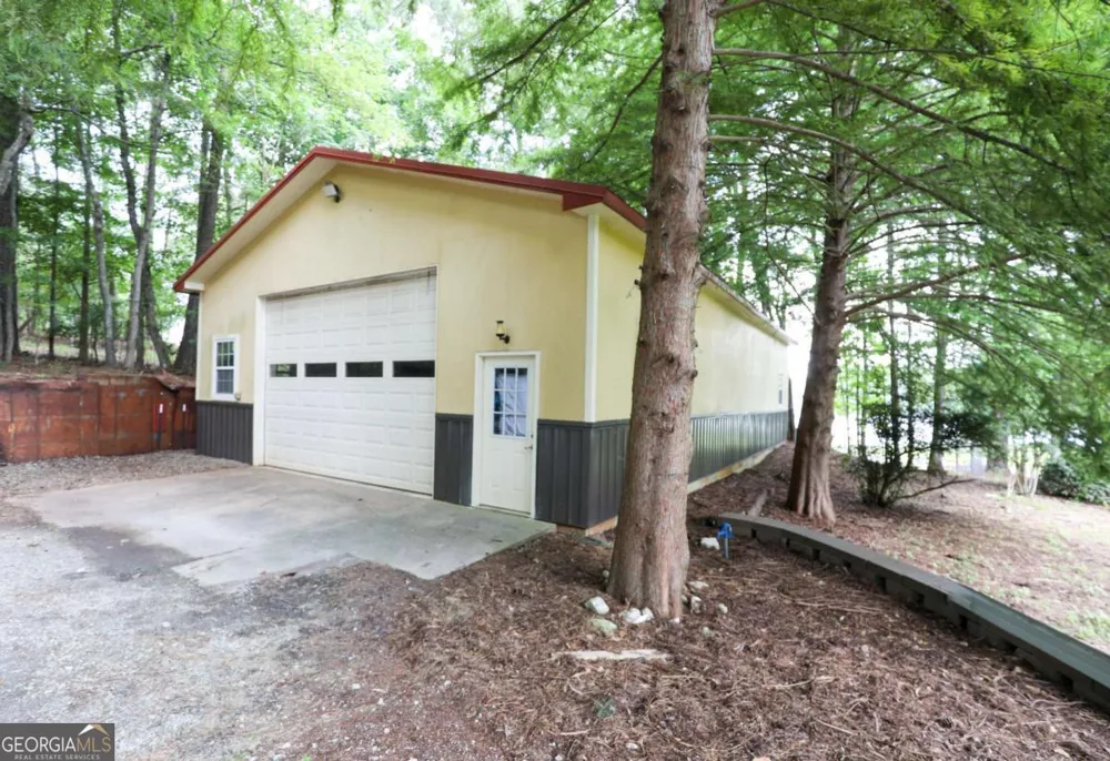206 Enclave LN Newnan, GA 30263
