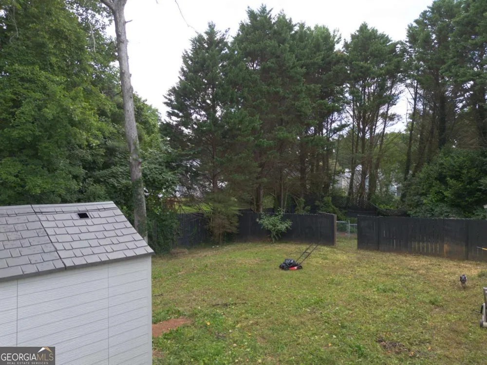 4127 Kingship DR Ellenwood, GA 30294