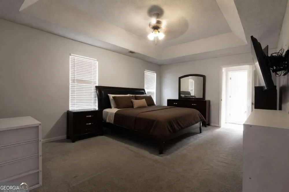 4127 Kingship DR Ellenwood, GA 30294