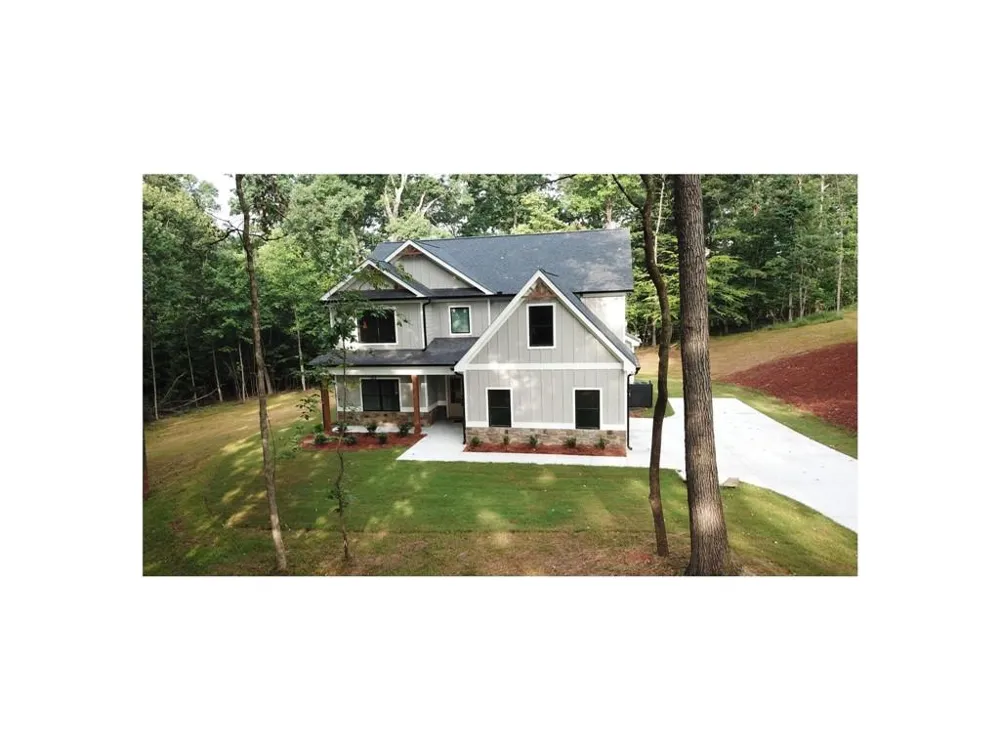 238 Signing Tree Trail Clarkesville, GA 30523