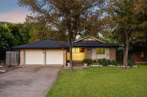 8938 Angleton Place