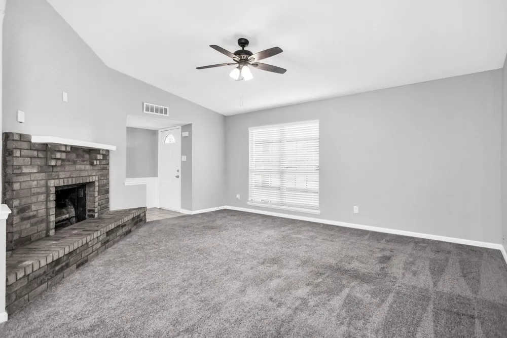 5613 Truitt Street The Colony, TX 75056