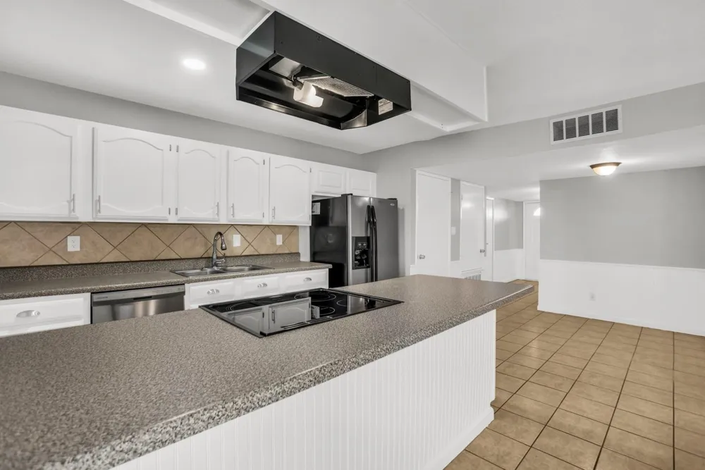 5613 Truitt Street The Colony, TX 75056