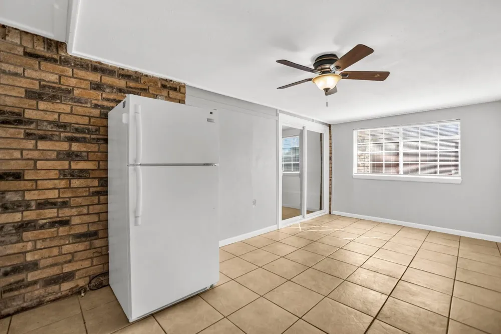 5613 Truitt Street The Colony, TX 75056