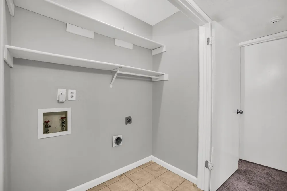 5613 Truitt Street The Colony, TX 75056