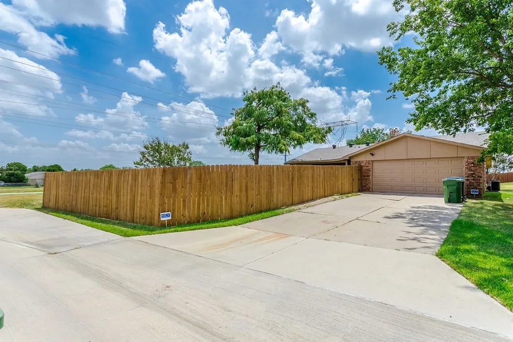 5264 Pruitt Drive The Colony, TX 75056