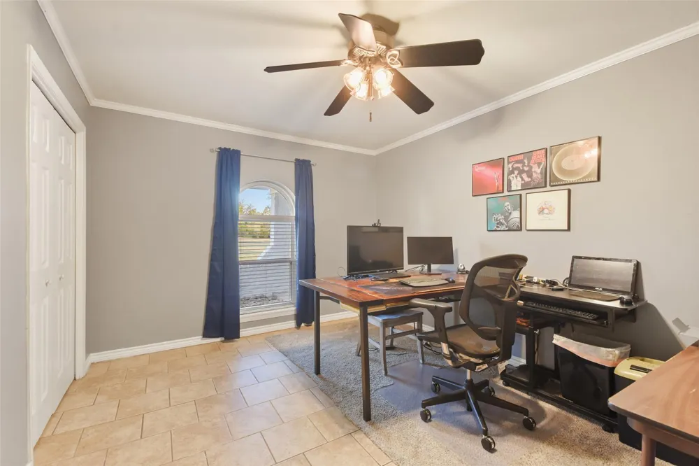 4620 Springfield Lane Brenham, TX 77833