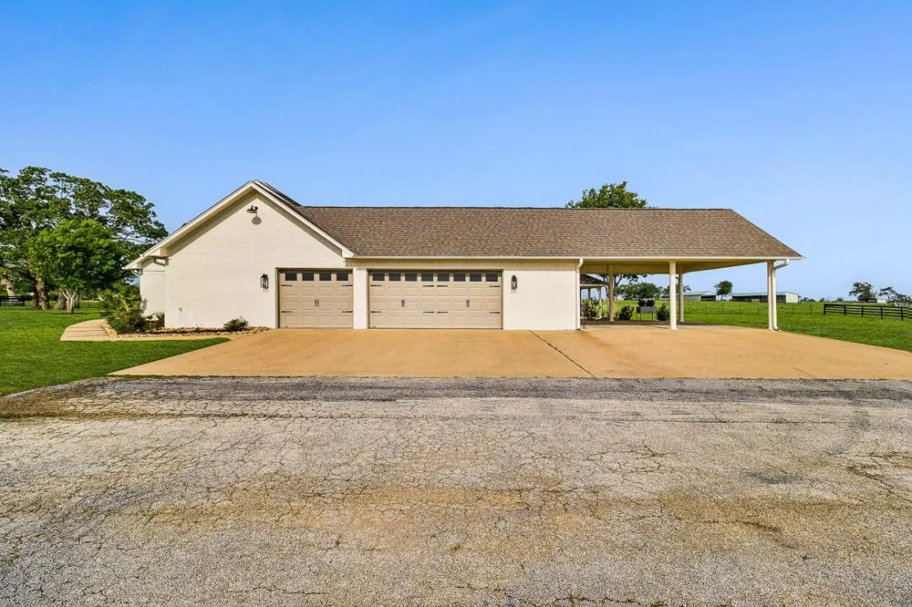 9500 Osr Midway, TX 75852