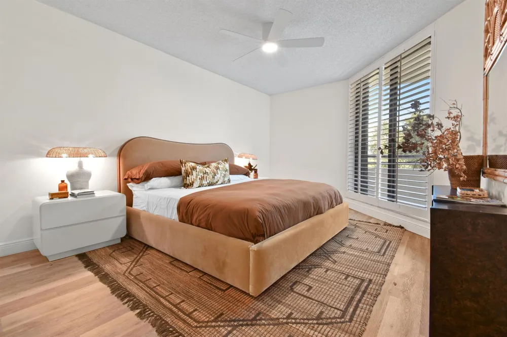 3322 CASSEEKEY ISLAND ROAD #302 Jupiter, FL 33477