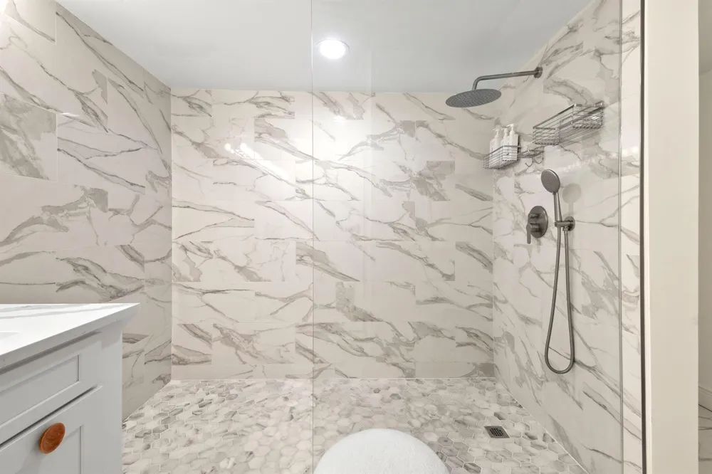 3322 CASSEEKEY ISLAND ROAD #302 Jupiter, FL 33477
