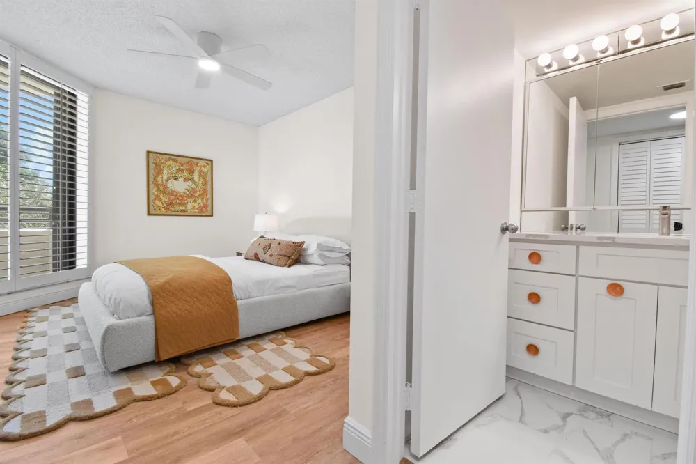 3322 CASSEEKEY ISLAND ROAD #302 Jupiter, FL 33477