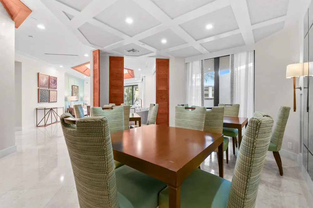 3322 CASSEEKEY ISLAND ROAD #302 Jupiter, FL 33477