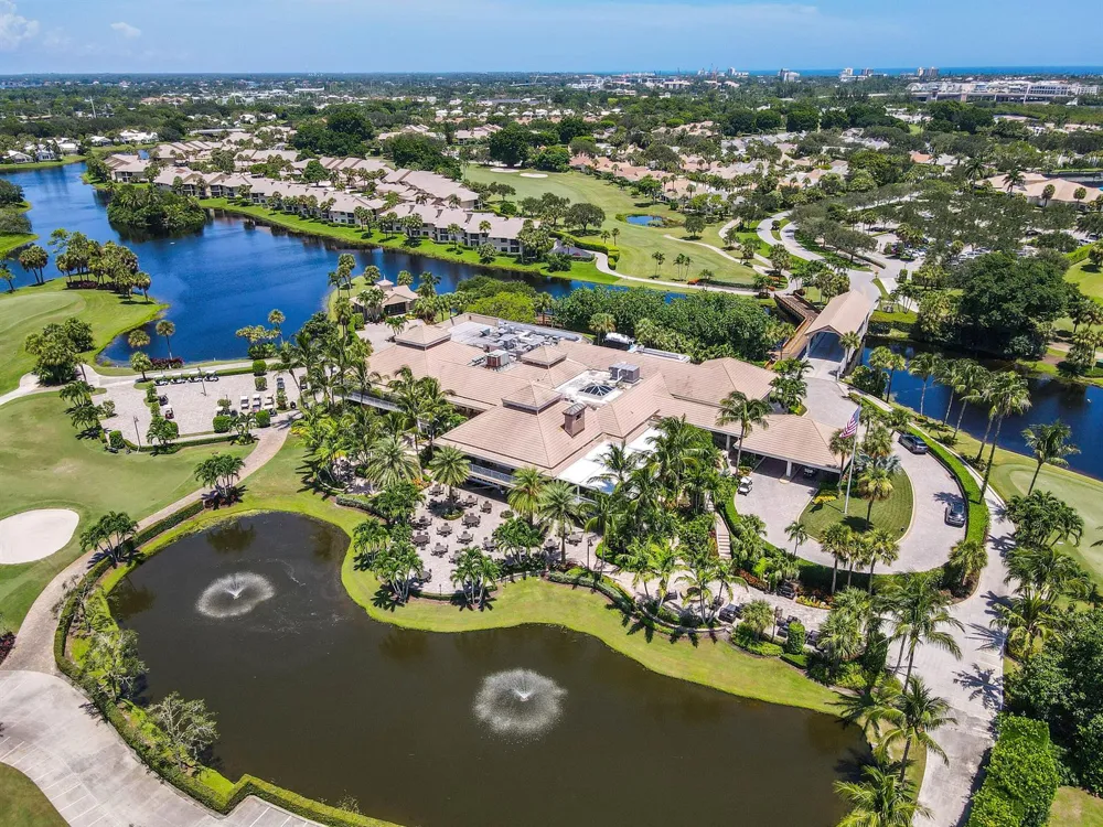 3322 CASSEEKEY ISLAND ROAD #302 Jupiter, FL 33477