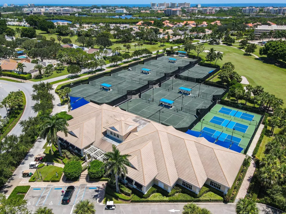3322 CASSEEKEY ISLAND ROAD #302 Jupiter, FL 33477