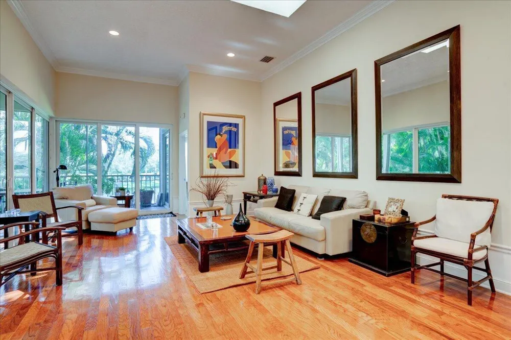 6244 GRAYCLIFF DRIVE #C Boca Raton, FL 33496