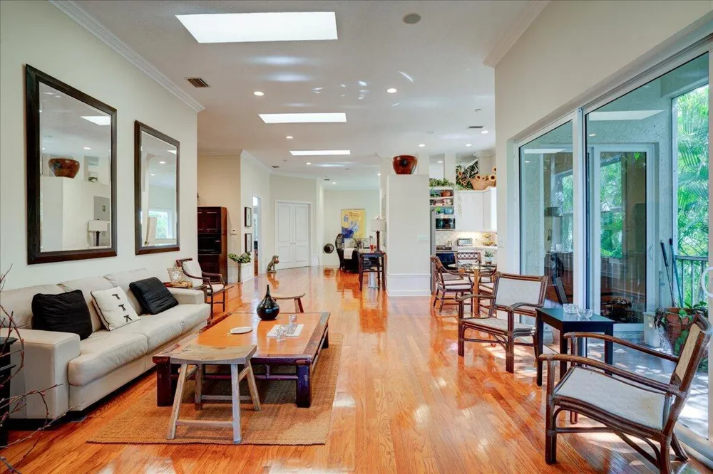 6244 GRAYCLIFF DRIVE #C Boca Raton, FL 33496