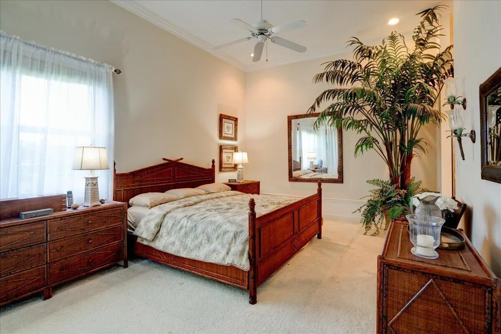6244 GRAYCLIFF DRIVE #C Boca Raton, FL 33496