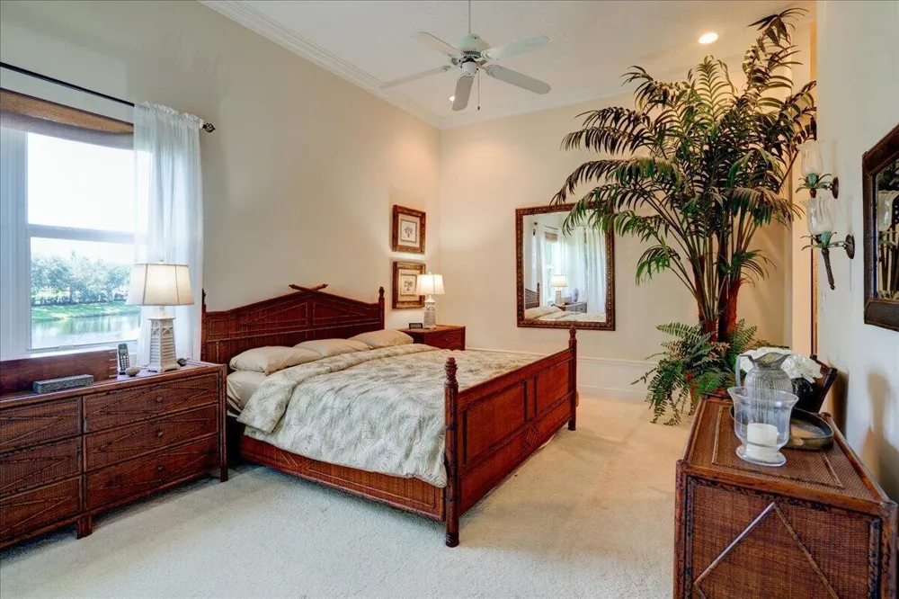 6244 GRAYCLIFF DRIVE #C Boca Raton, FL 33496