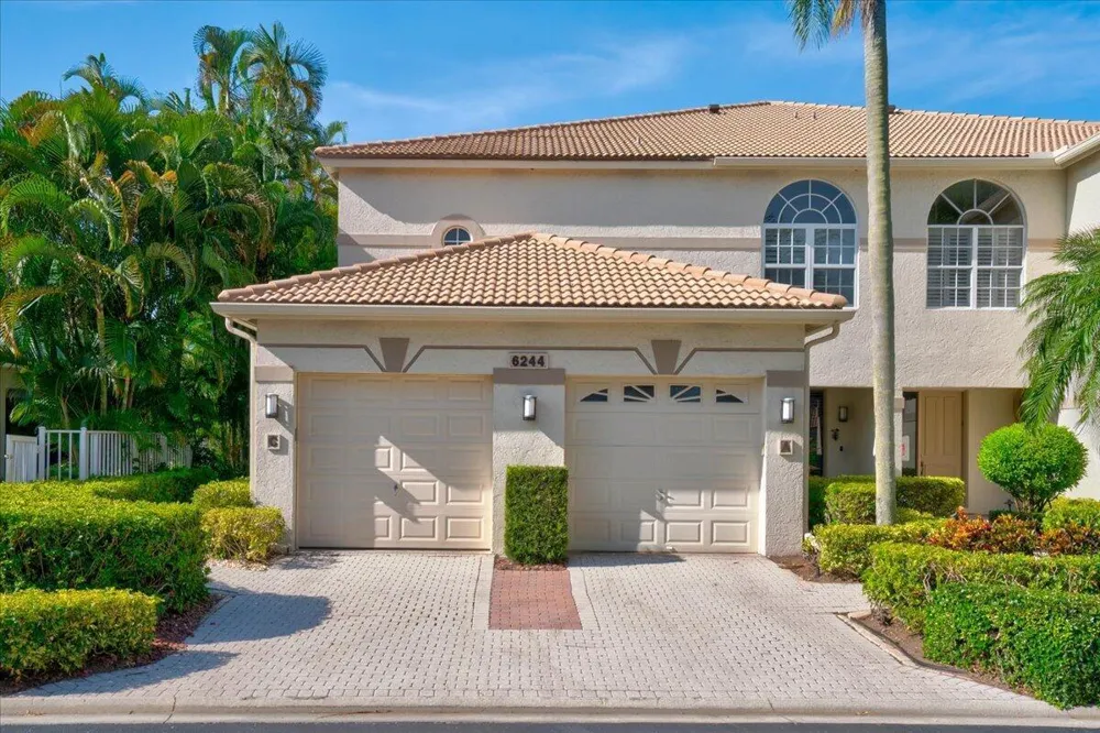6244 GRAYCLIFF DRIVE #C Boca Raton, FL 33496