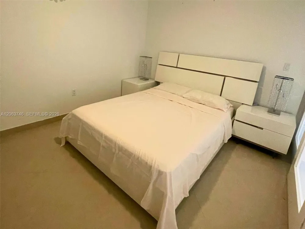 1830 S Ocean Dr #3011 Hallandale Beach, FL 33009