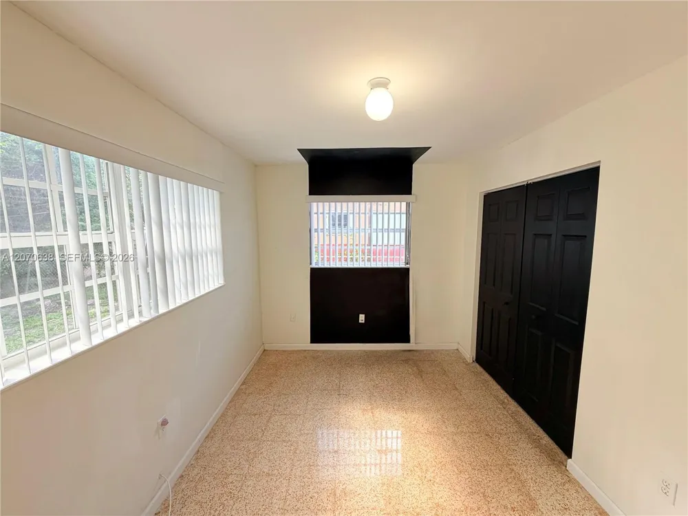 18711 NW 24th Ave Miami Gardens, FL 33056