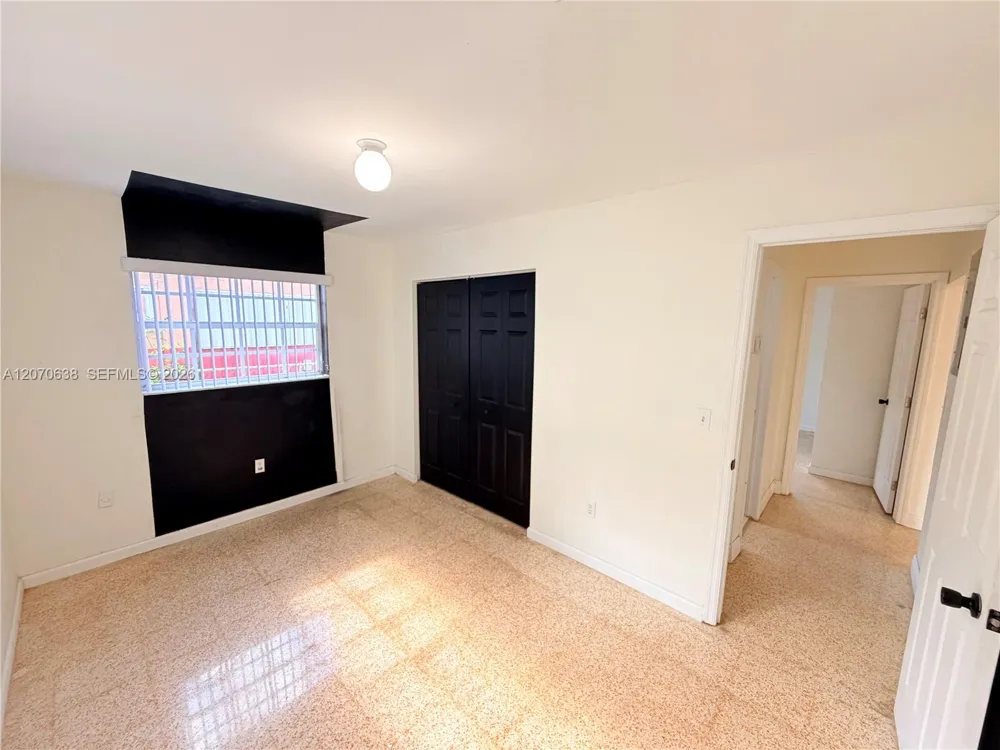 18711 NW 24th Ave Miami Gardens, FL 33056