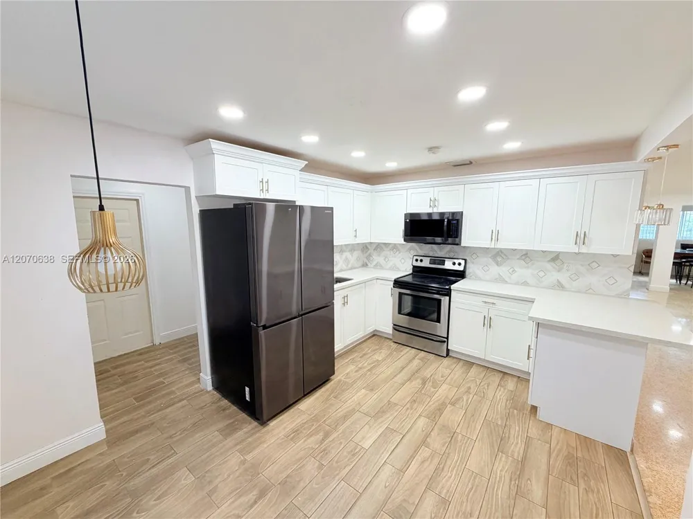 18711 NW 24th Ave Miami Gardens, FL 33056