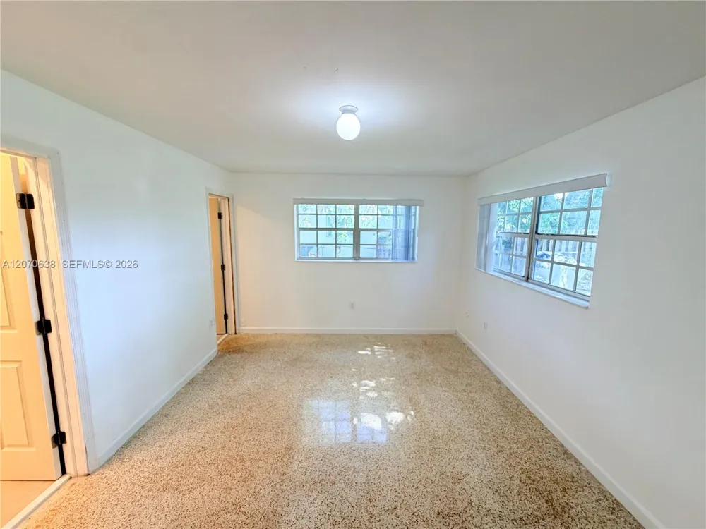 18711 NW 24th Ave Miami Gardens, FL 33056