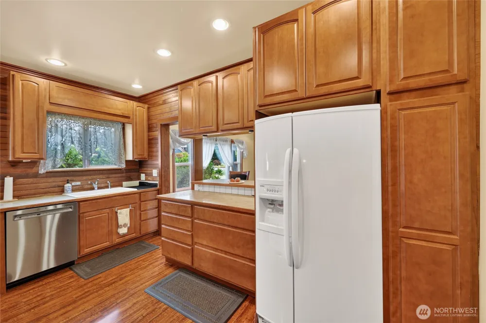 600 Main Avenue Morton, WA 98356