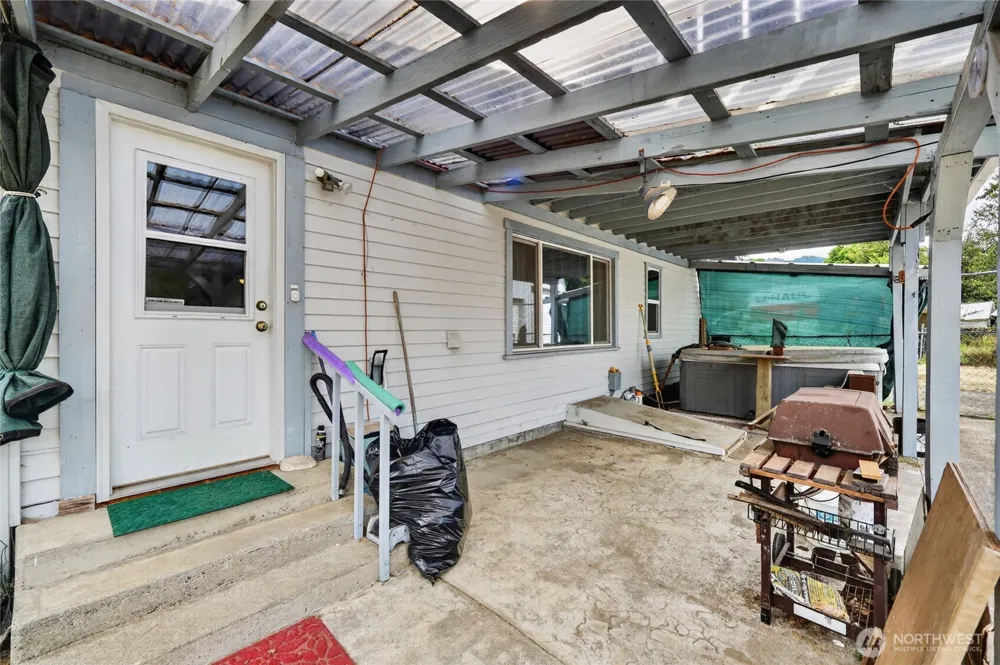 600 Main Avenue Morton, WA 98356