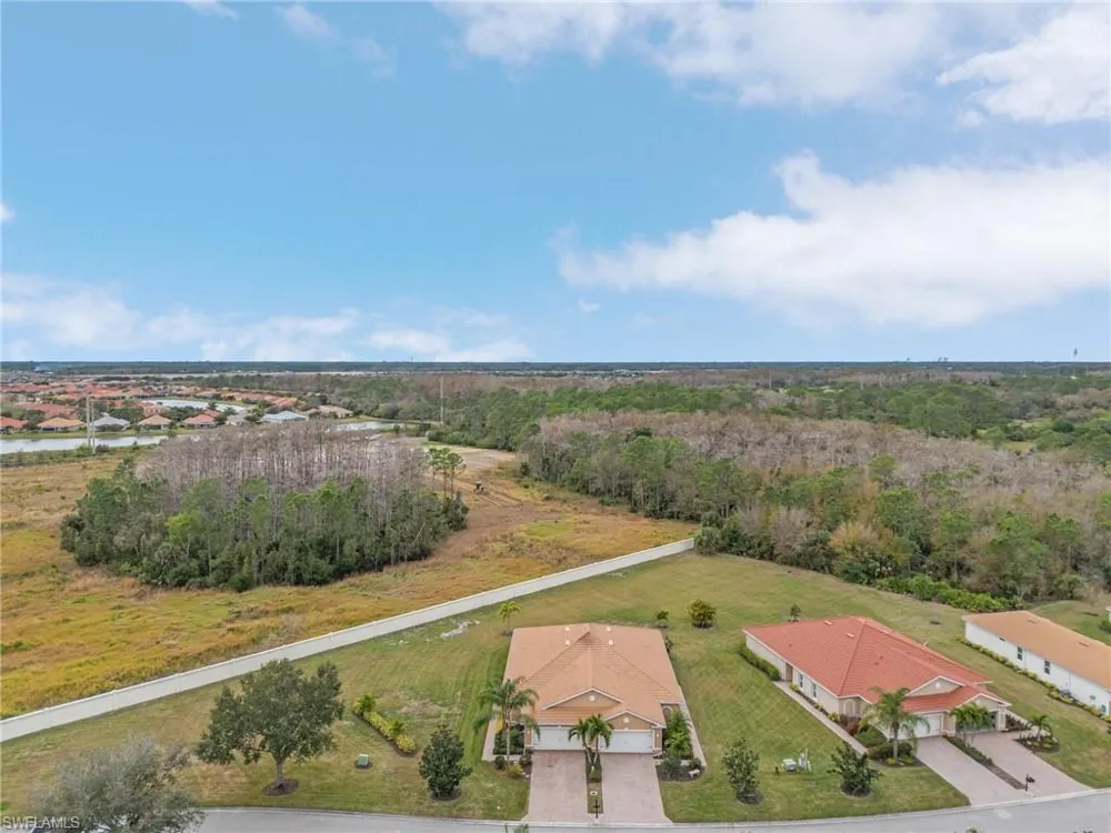 15262 Ligustrum Lane Alva, FL 33920