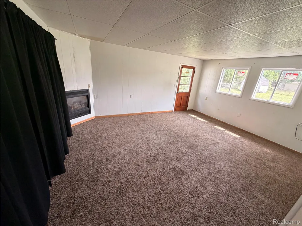 5347 Mapletree Drive Flint Charter Township, MI 48532